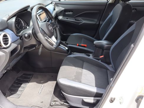 Used 2024 Nissan Versa SV FWD image 14