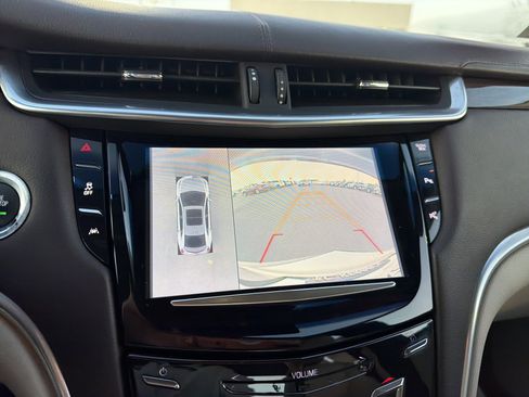 Used 2016 Cadillac XTS Luxury w/ Driver Awareness Package image 17