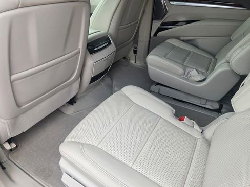 New 2026 Cadillac Escalade Platinum Sport AWD/4WD image 14
