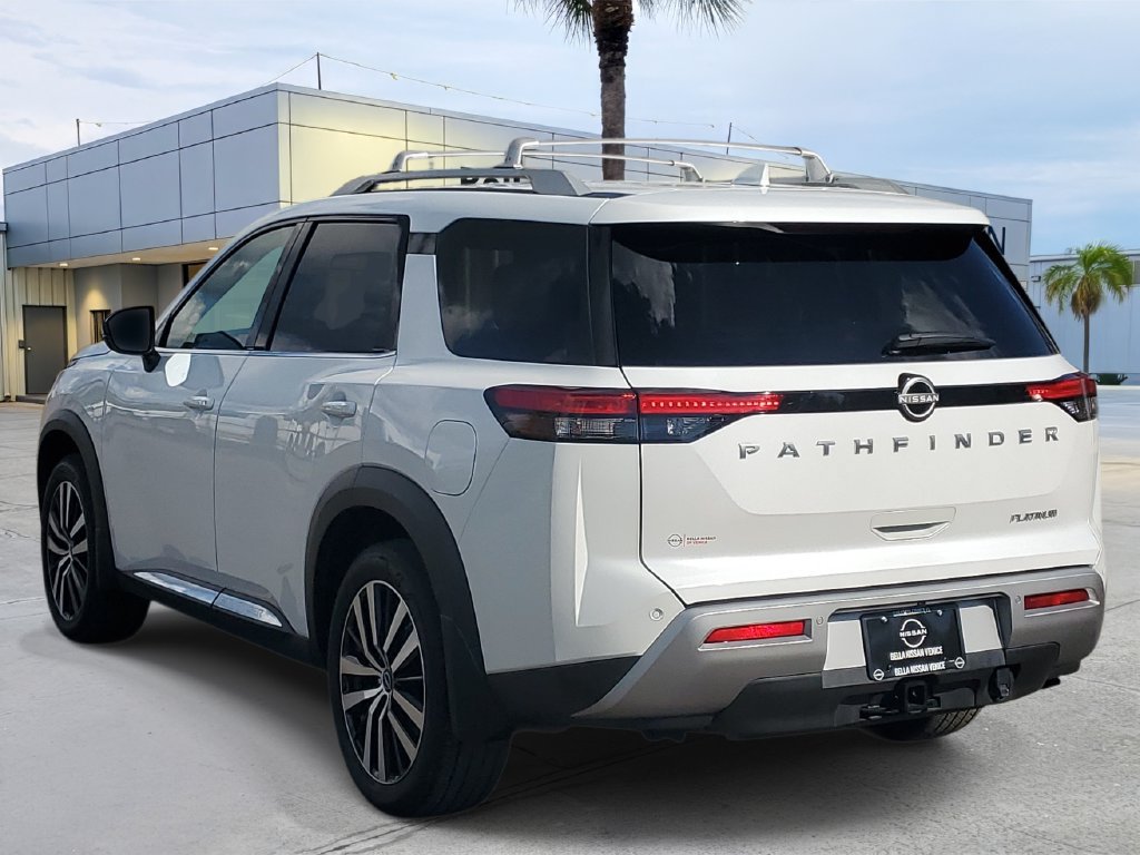 Certified 2025 Nissan Pathfinder Platinum w/ Cargo Package FWD image 4