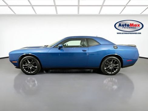 Used 2022 Dodge Challenger SXT w/ Plus Package AWD/4WD image 9