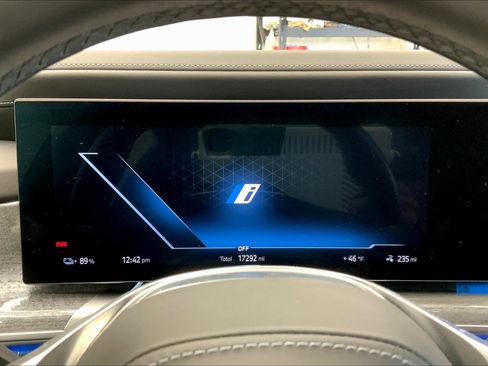 Used 2024 BMW i7 eDrive50 RWD image 23