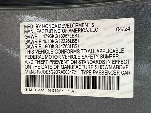 Used 2024 Acura Integra Type S FWD image 32
