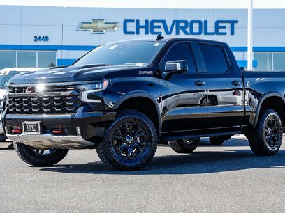 Used 2023 Chevrolet Silverado 1500 ZR2 w/ Technology Package