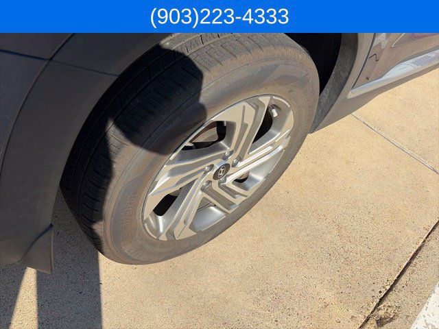 Used 2021 Hyundai Santa Fe SEL FWD image 9