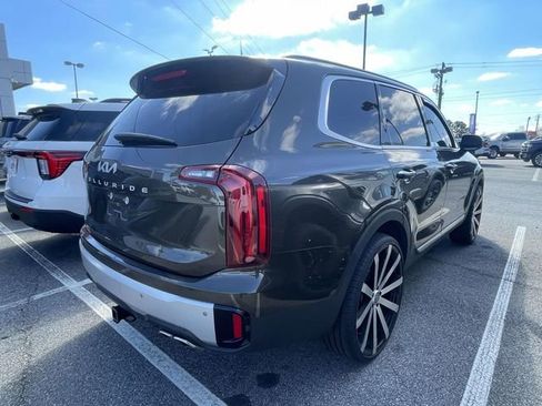 Used 2024 Kia Telluride S w/ S Sunroof Package image 3