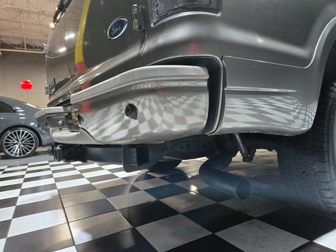 Used 2004 Ford Excursion Limited image 36