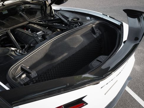 Used 2024 Chevrolet Corvette Z06 w/ Z07 Performance Package image 31