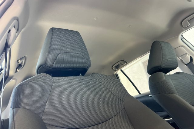Used 2025 Toyota RAV4 LE FWD image 19