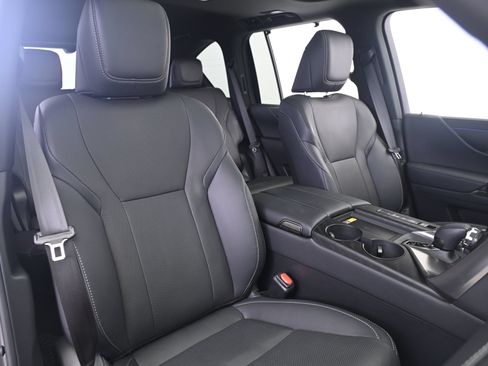Used 2026 Lexus LX 700h Luxury AWD/4WD image 26