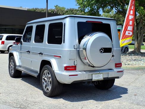 Used 2025 Mercedes-Benz G 550 image 10