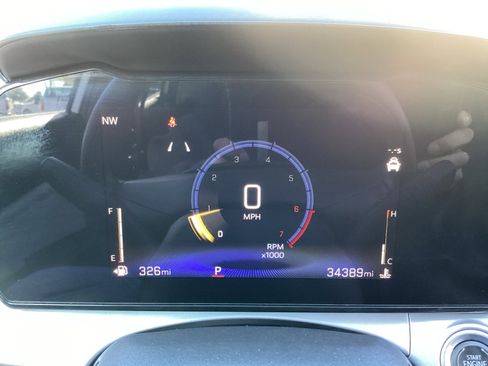 Used 2025 Chevrolet Trax LT image 22