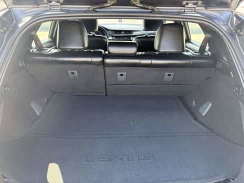 Used 2015 Lexus CT 200h image 19