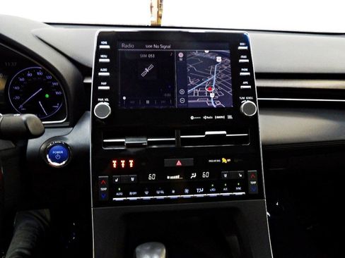 Used 2022 Toyota Avalon Limited w/ Advanced Safety Package FWD image 24