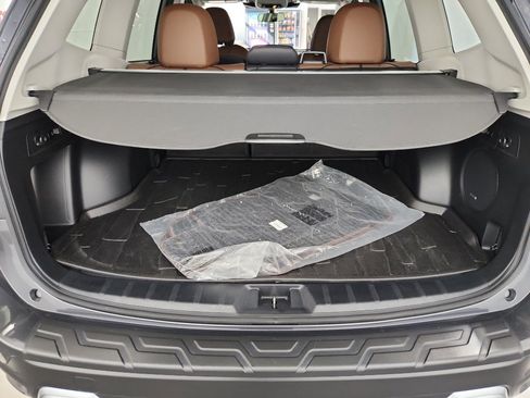 Used 2024 Subaru Forester Touring image 38