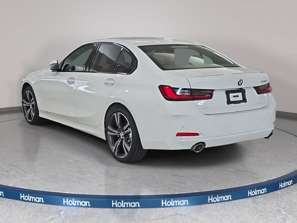 Certified 2023 BMW 330i Sedan w/ Driving Assistance Package RWD image 9