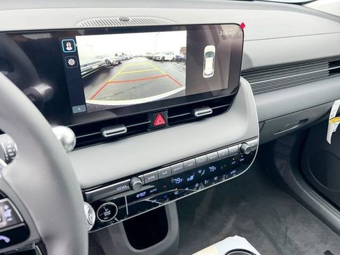 New 2026 Hyundai Ioniq 5 SEL image 21