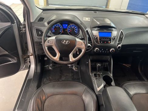 Used 2012 Hyundai Tucson GLS FWD image 25