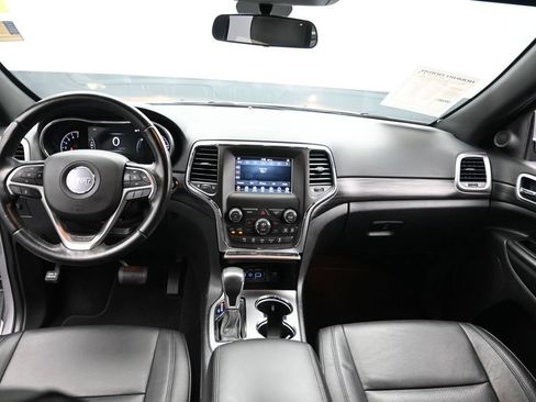 Used 2021 Jeep Grand Cherokee Laredo RWD image 18