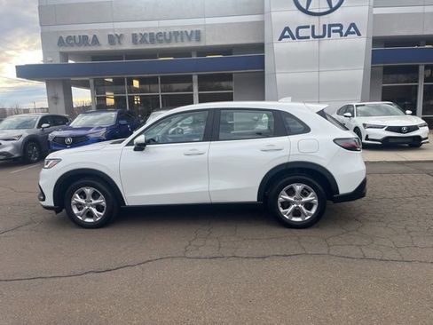 Used 2023 Honda HR-V LX image 4