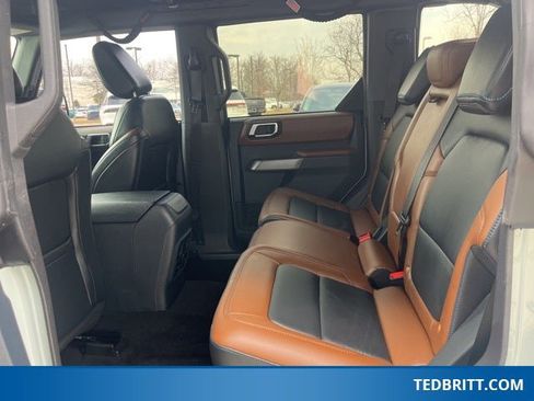 Used 2023 Ford Bronco Outer Banks image 12