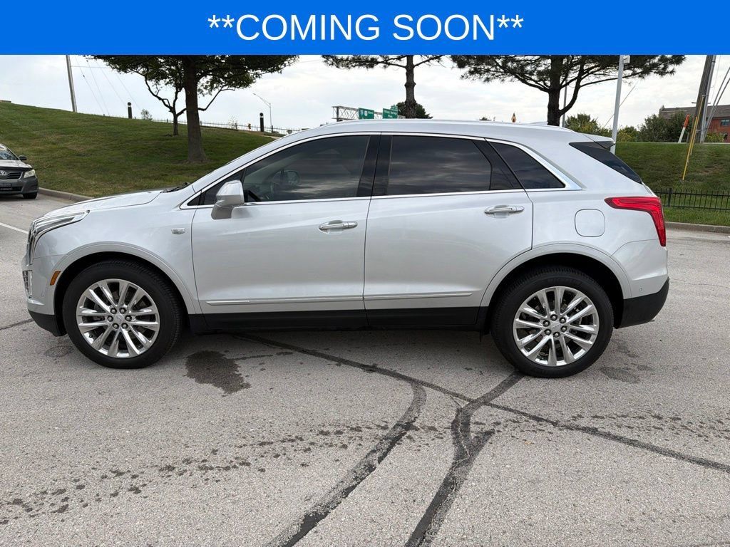 Used 2019 Cadillac XT5 Premium Luxury w/ Driver Assist Package AWD/4WD image 10