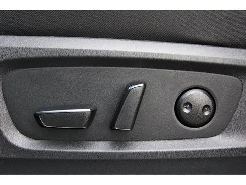 New 2026 Nissan Pathfinder SV FWD image 29