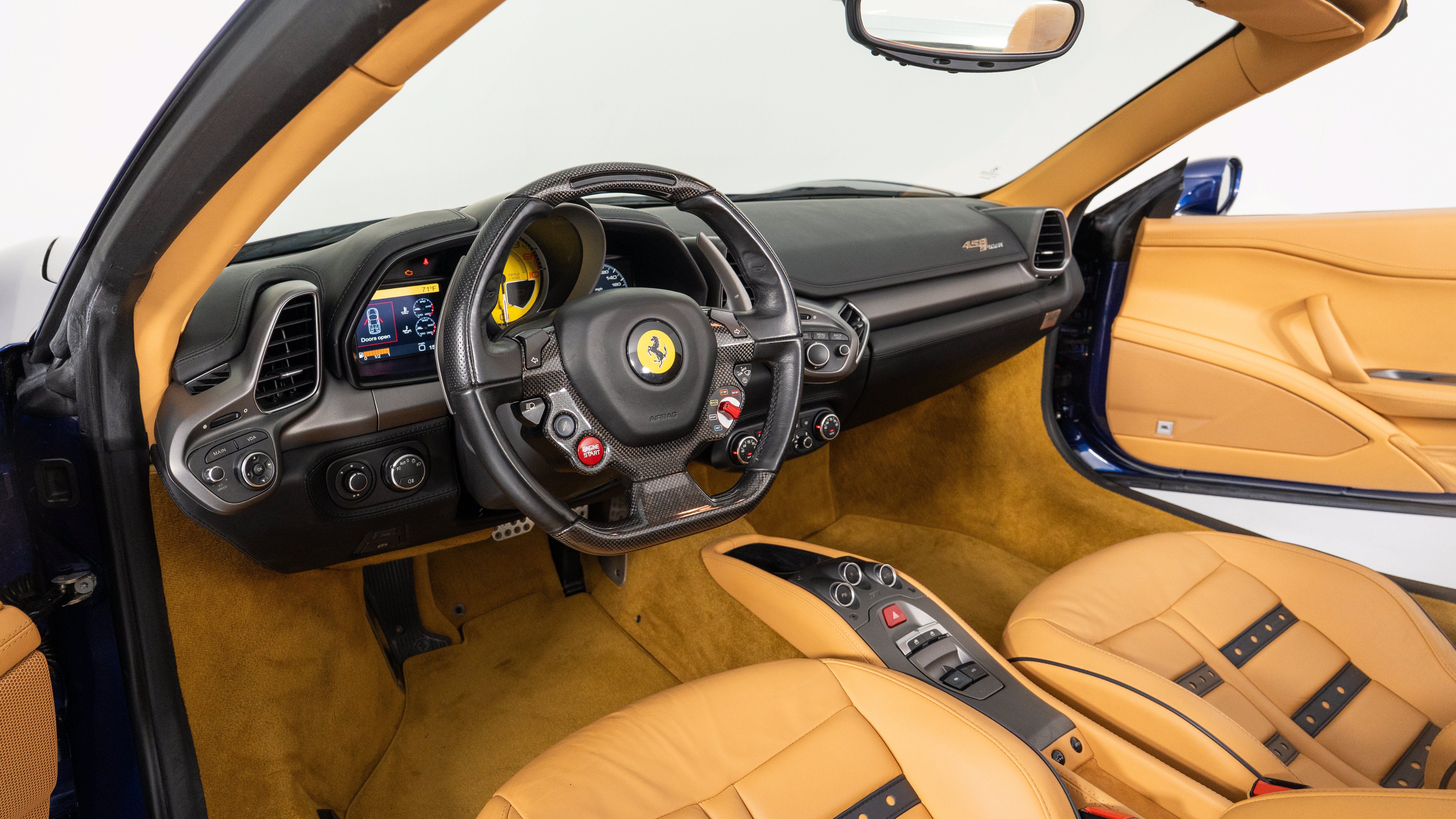 Certified 2013 Ferrari 458 Spider RWD image 23