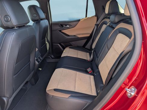 New 2026 Chevrolet Equinox ACTIV image 14