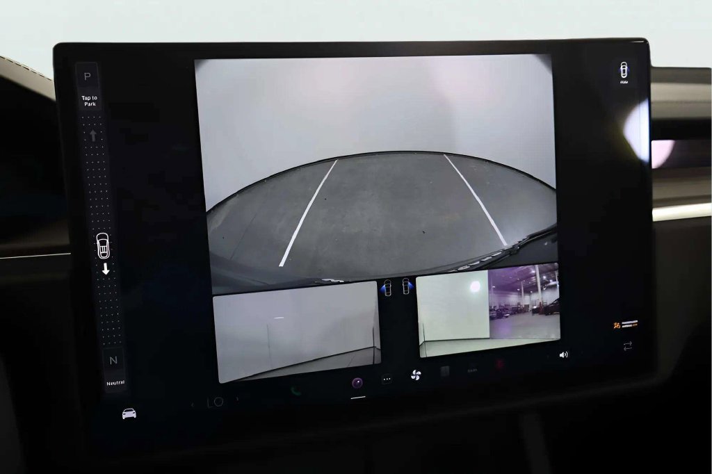 Used 2023 Tesla Model X AWD/4WD image 20
