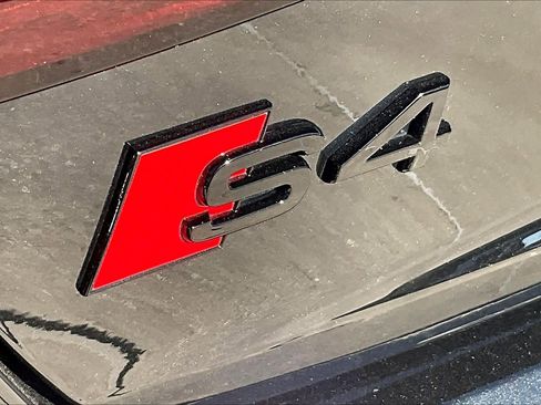 Used 2023 Audi S4 Prestige w/ Prestige Package image 28