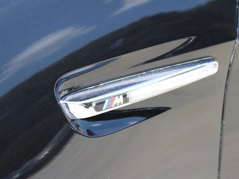 Used 2011 BMW X5 M image 9