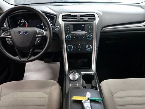 Used 2019 Ford Fusion S image 32