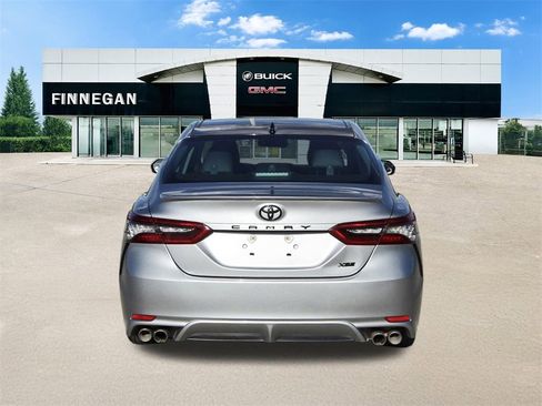 Used 2021 Toyota Camry XSE image 6