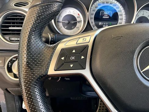 Used 2014 Mercedes-Benz C 250 Sedan image 21