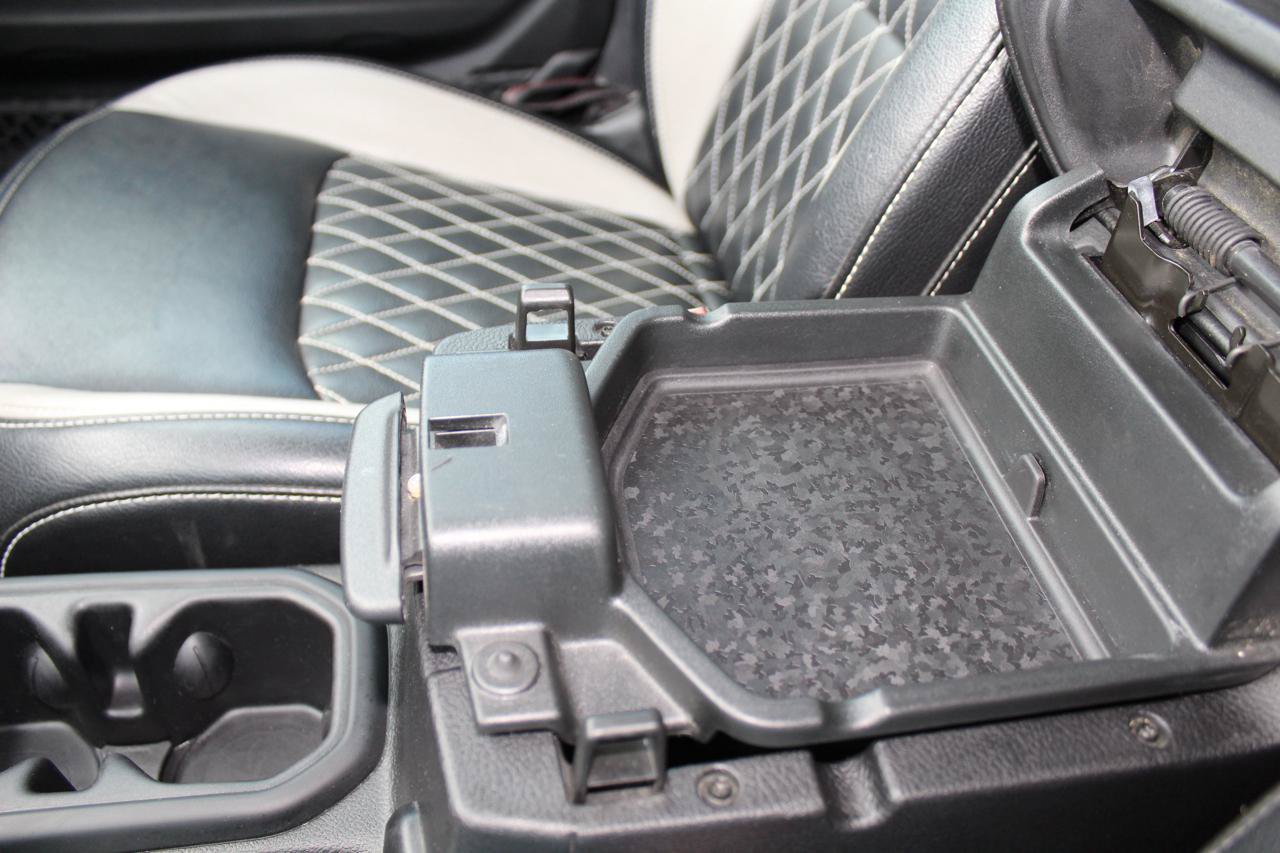 Used 2018 Jeep Wrangler Unlimited Rubicon AWD/4WD image 60