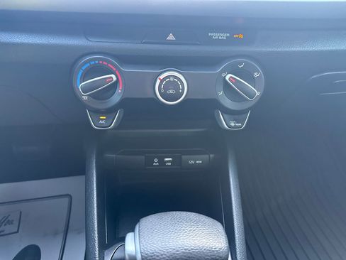 Used 2020 Kia Rio S image 21