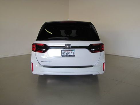 Certified 2025 Honda Odyssey EX-L image 22