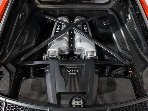 Used 2017 Audi R8 V10 plus image 20