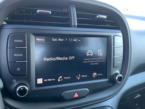 Used 2025 Kia Soul LX w/ LX Technology Package image 20