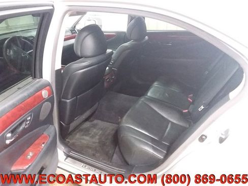 Used 2007 Lexus LS 460 L w/ Luxury Pkg image 13