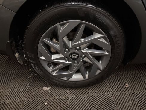 Used 2024 Hyundai Elantra SEL image 24