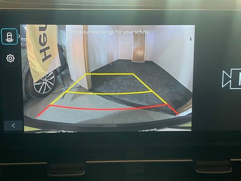 Used 2025 Hyundai Kona SEL image 17