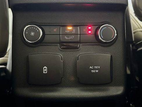 Used 2018 Ford Explorer Platinum AWD/4WD image 24