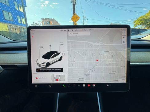 Used 2020 Tesla Model 3 Long Range image 24