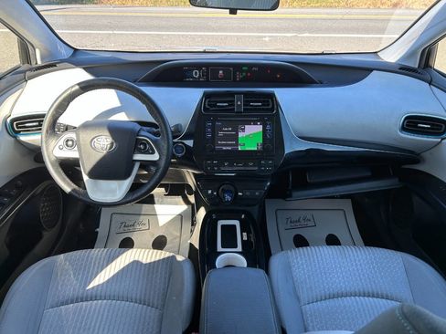 Used 2016 Toyota Prius Three Touring image 16