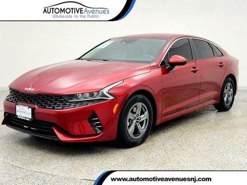 Used 2023 Kia K5 LXS image 1