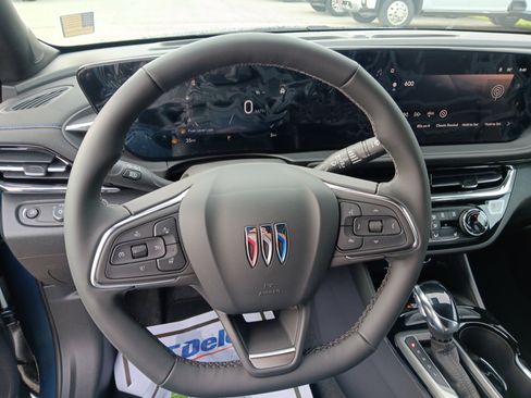 New 2026 Buick Envista Sport Touring image 7