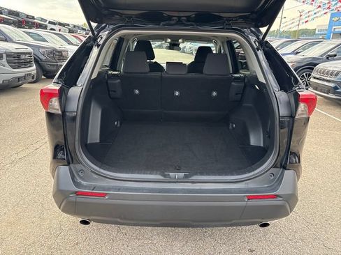 Used 2025 Toyota RAV4 LE AWD/4WD image 21