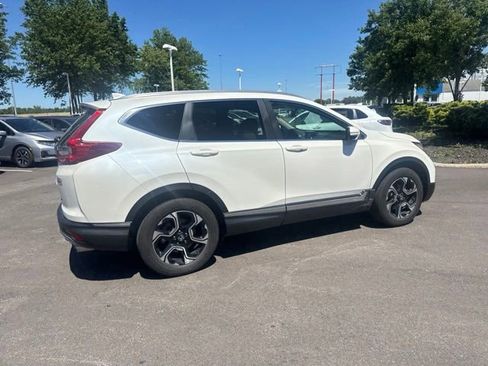 Used 2017 Honda CR-V Touring image 10